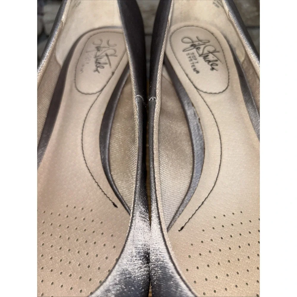 Life Stride SoftSystem Flex Womens Pumps Heels Shoes 11M Grey Satin Jewel Formal - Picture 14 of 16